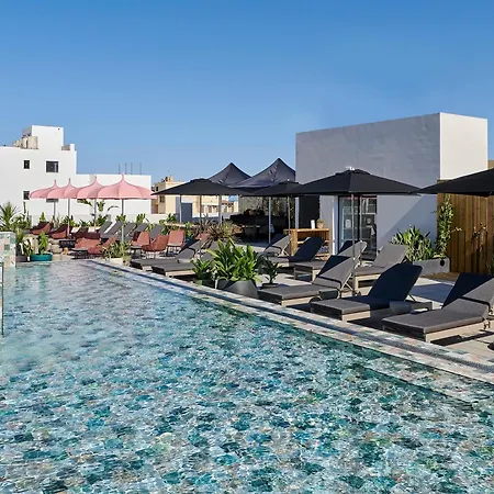 Stic Urban & 4* San Antonio (Ibiza)